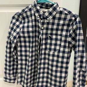 Abercrombie kids button up shirt worn once boys 9/10